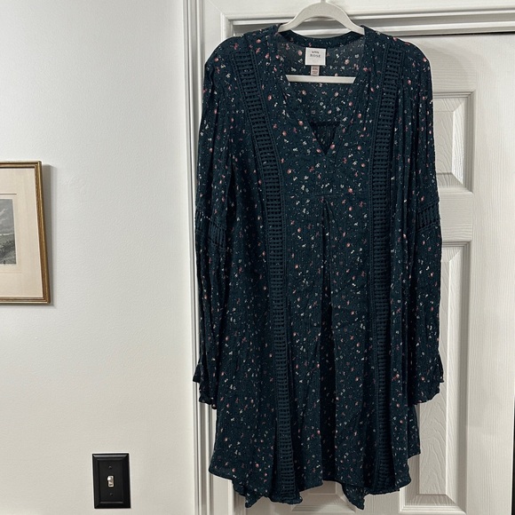 Knox Rose Dresses & Skirts - Knox Rose Dark Green Floral Long Sleeve Dress